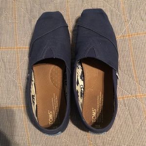 TOMS navy blue classics
